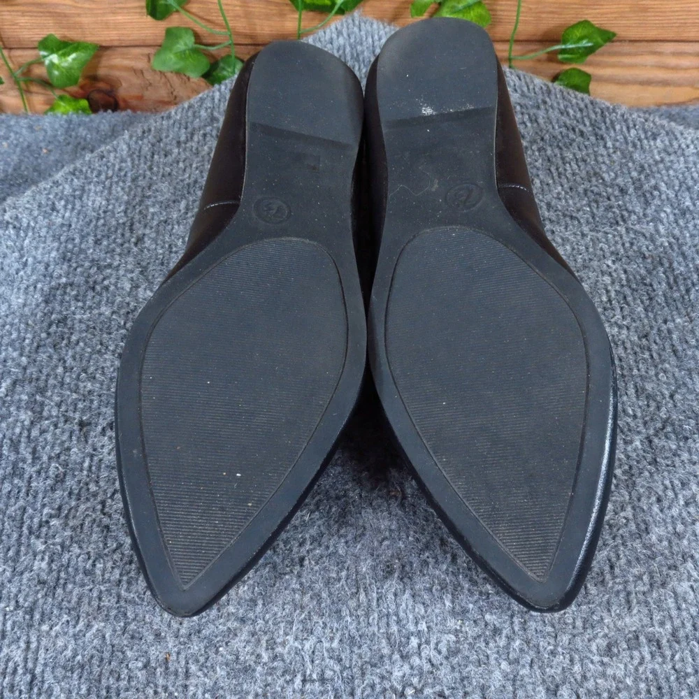 A New Day Pointed Toe Loafer Women Flats Size 7.5 Dress Work Black Faux Leather